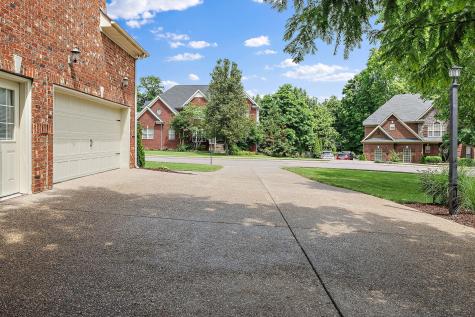 1011 Glessner Drive Spring Hill TN 37174