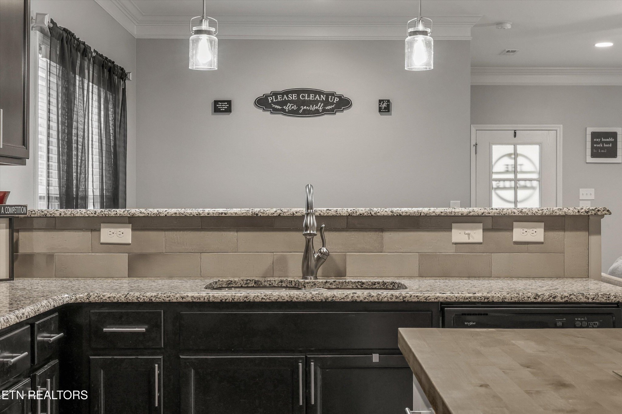 127 W Rarity Ridge Parkway Oak Ridge TN 37830