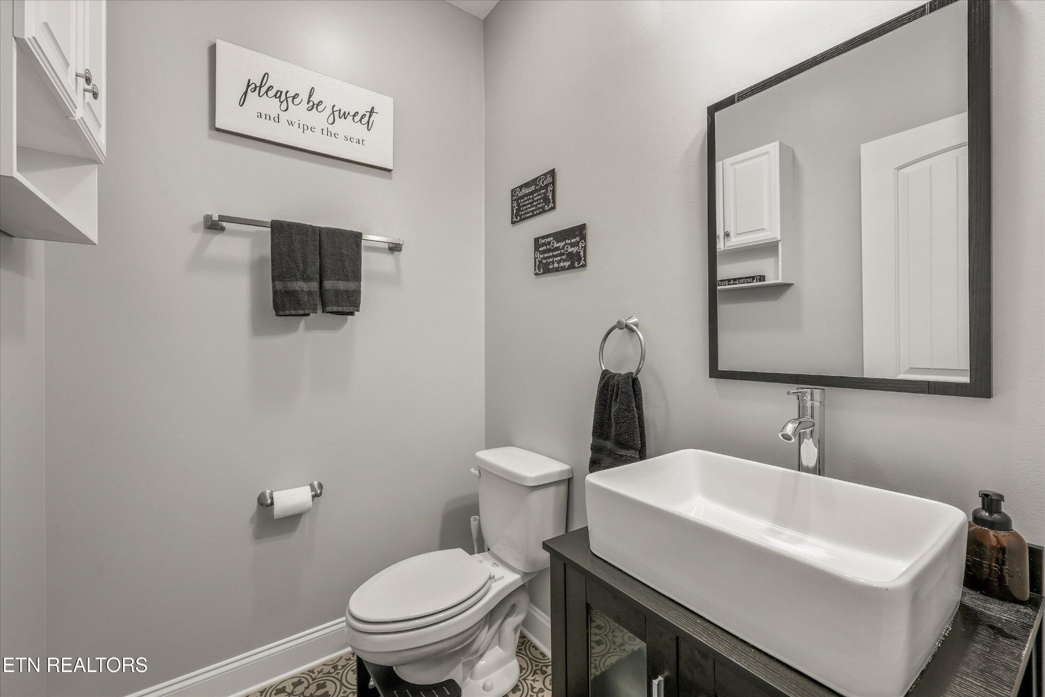 127 W Rarity Ridge Parkway Oak Ridge TN 37830
