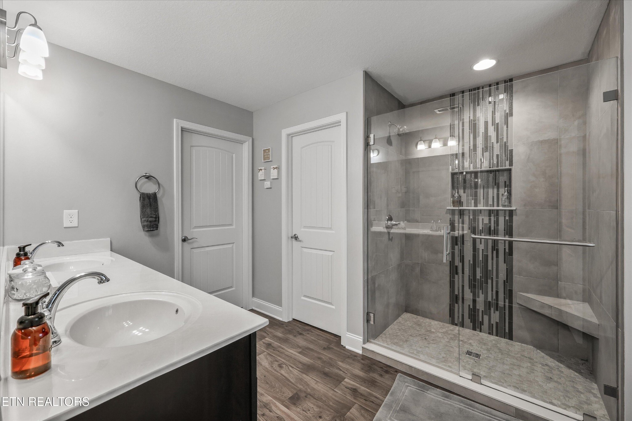 127 W Rarity Ridge Parkway Oak Ridge TN 37830