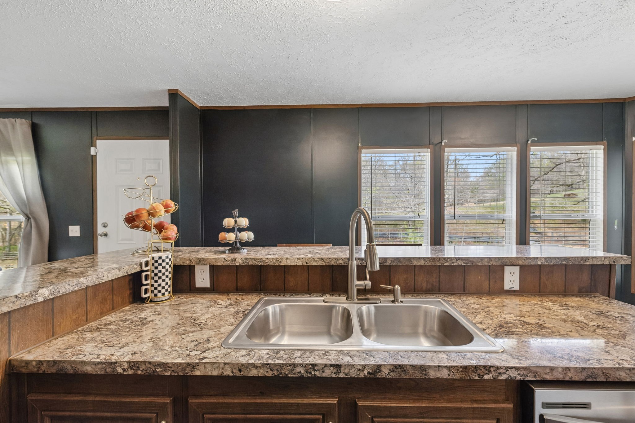 805 Harris Road Dickson TN 37055