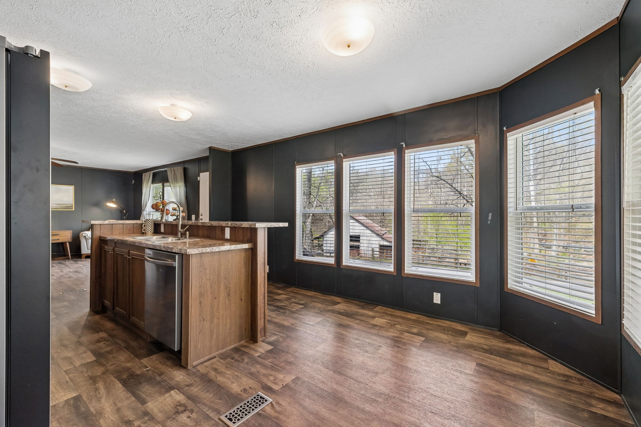 805 Harris Road Dickson TN 37055