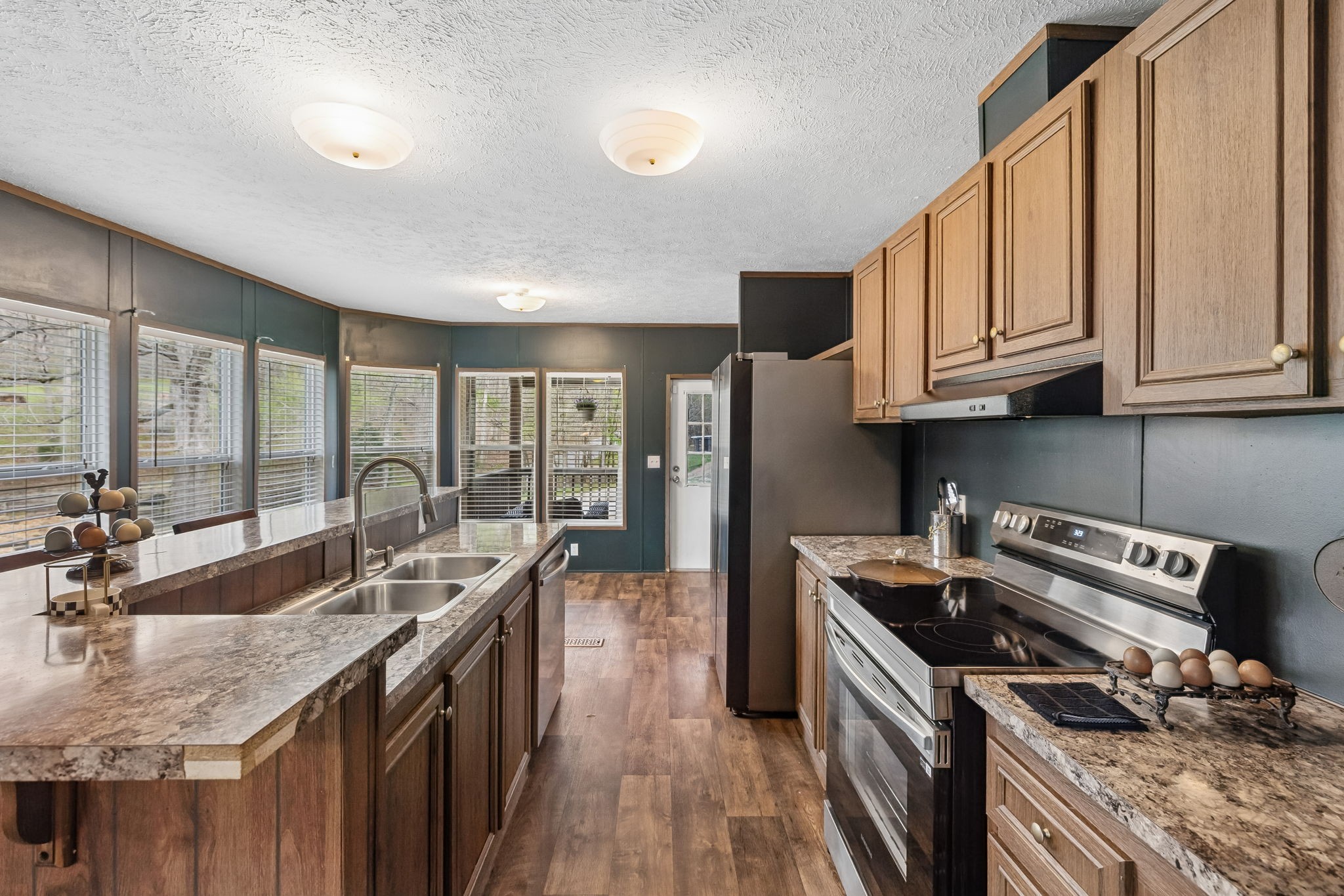 805 Harris Road Dickson TN 37055