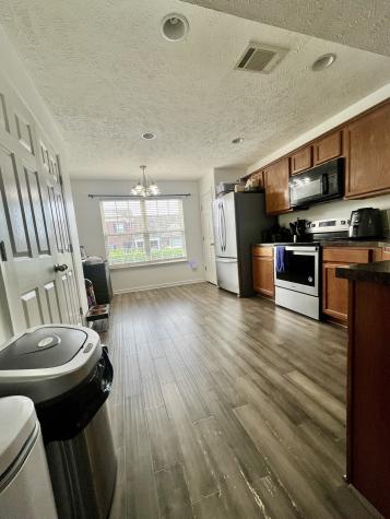 4052 George Buchanan Drive La Vergne TN 37086