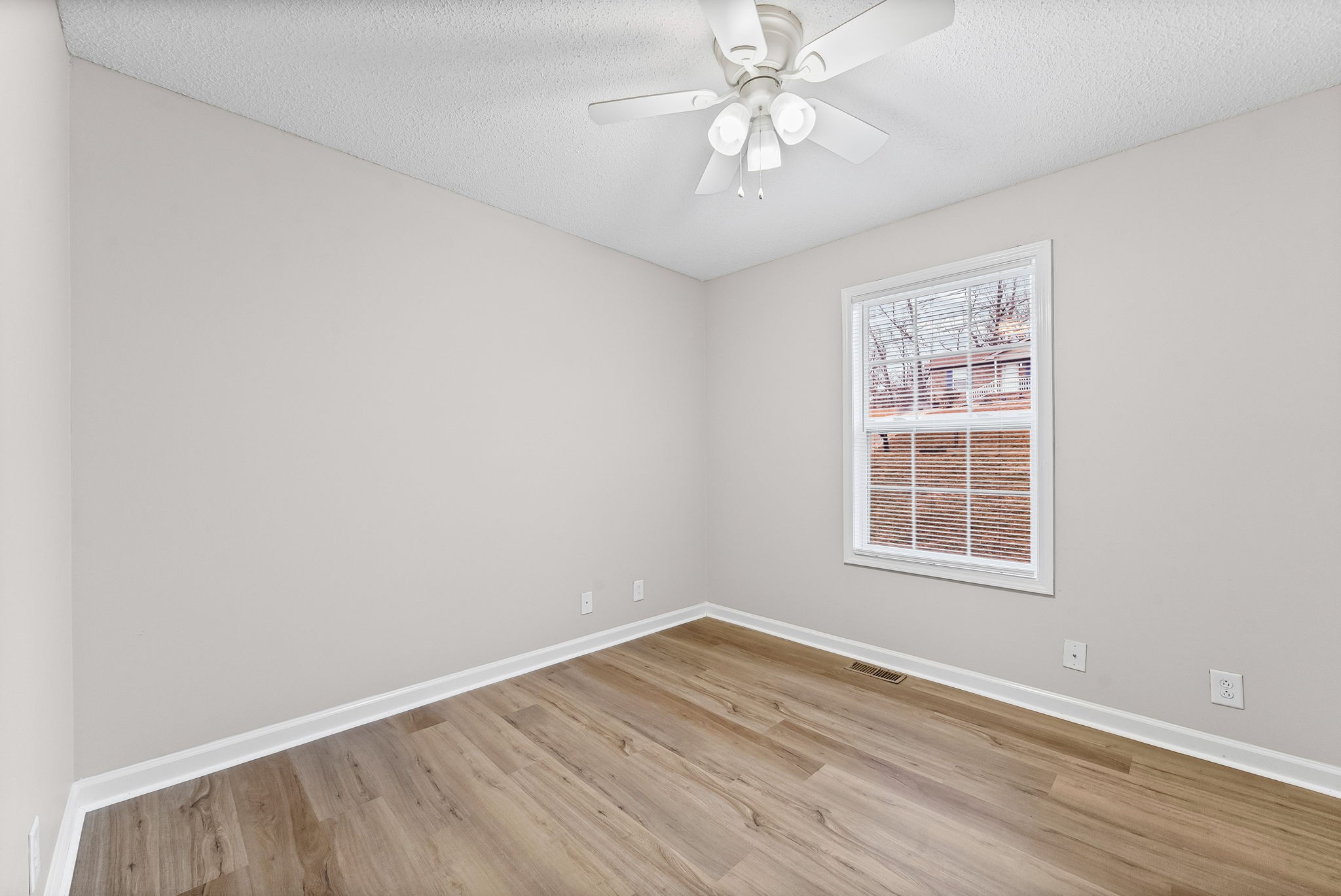 346 Donna Drive Clarksville TN 37042