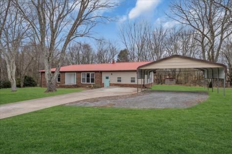 399 Rosewood Lane Smithville TN 37166
