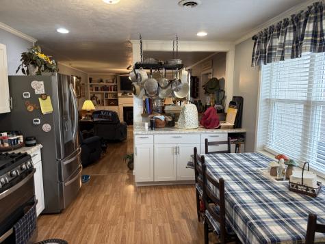 201 S Point Drive Camden TN 38320