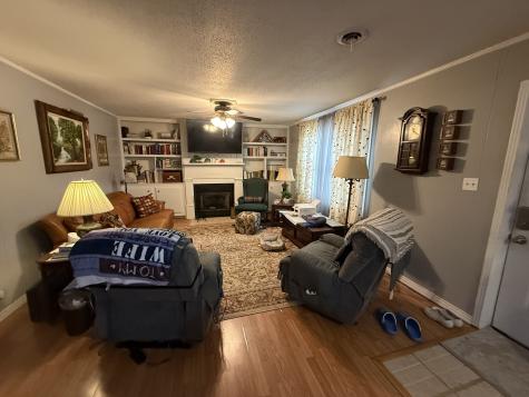 201 S Point Drive Camden TN 38320