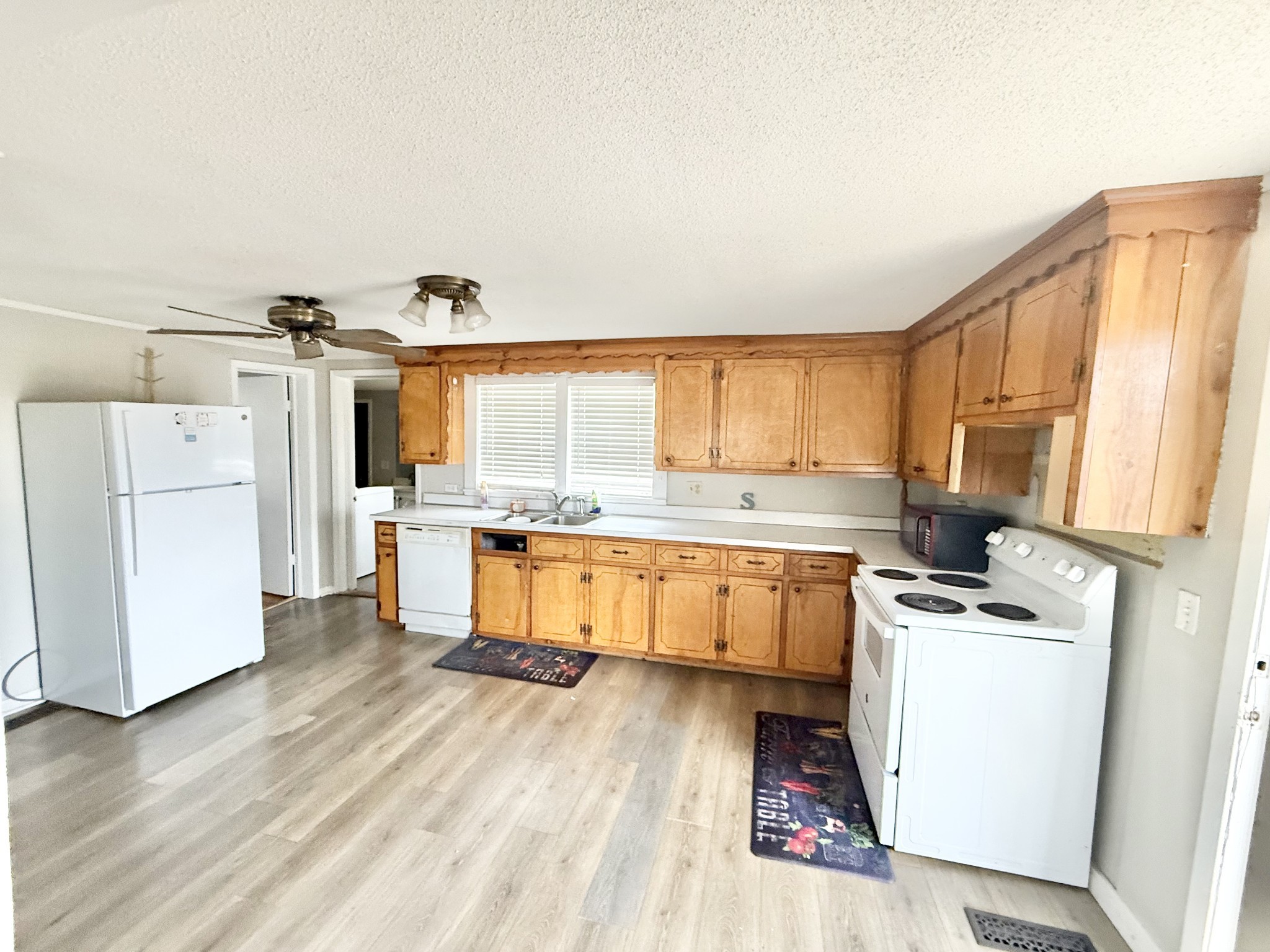 560 State Line Road Loretto TN 38469