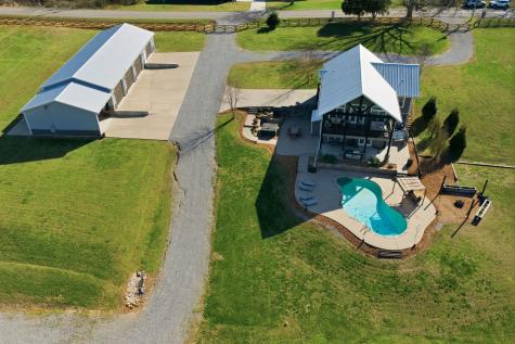 4041 Liverworth Road Southside TN 37171