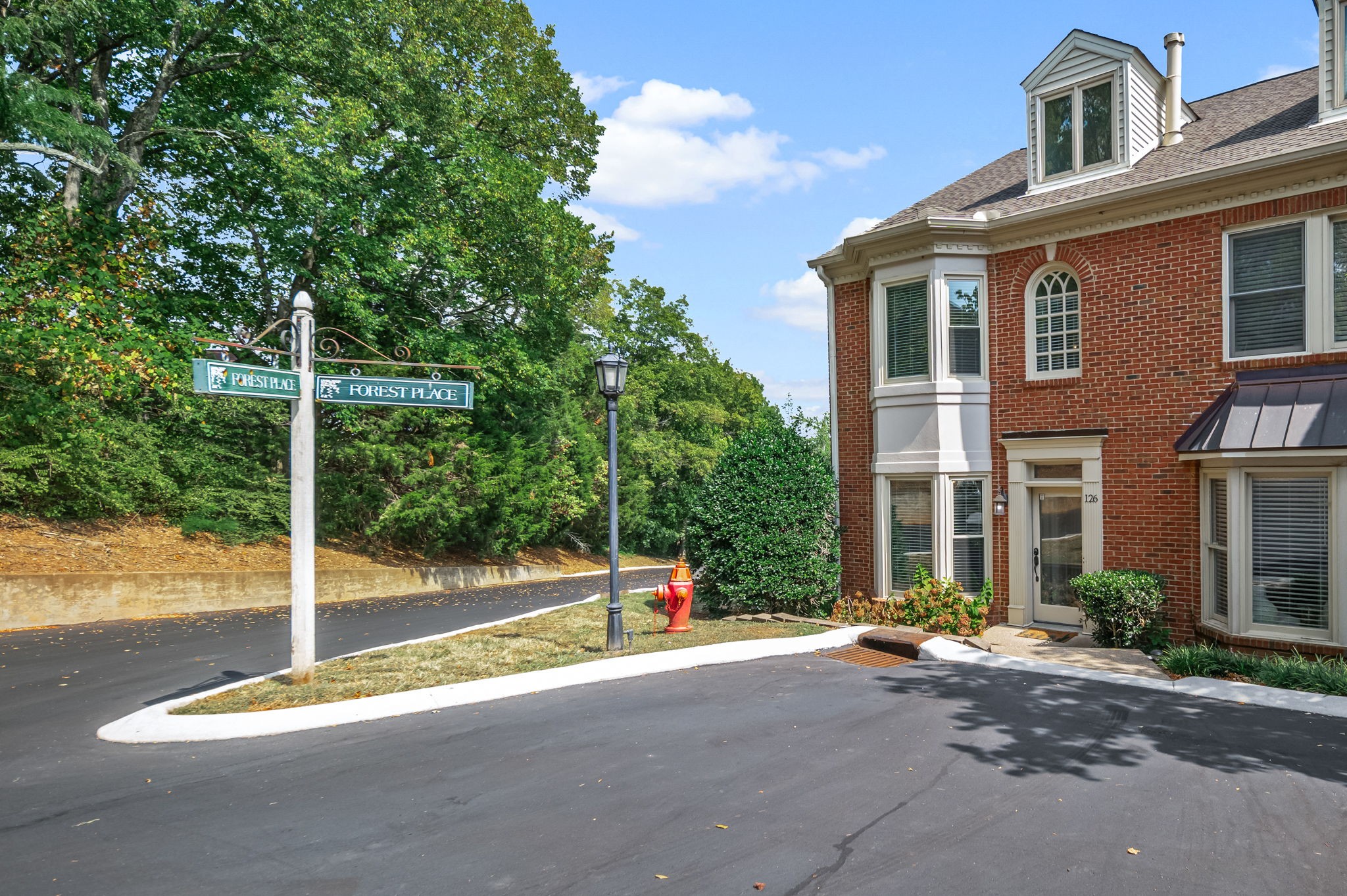 126 Forest Place Circle Nashville TN 37215