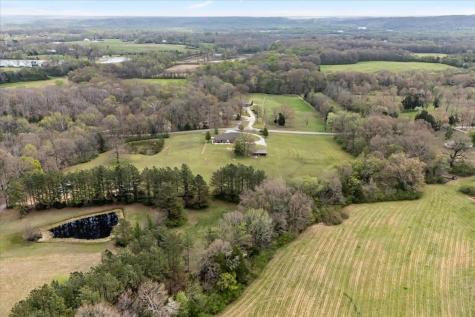 5842 Old State Route 1 New Johnsonville TN 37134