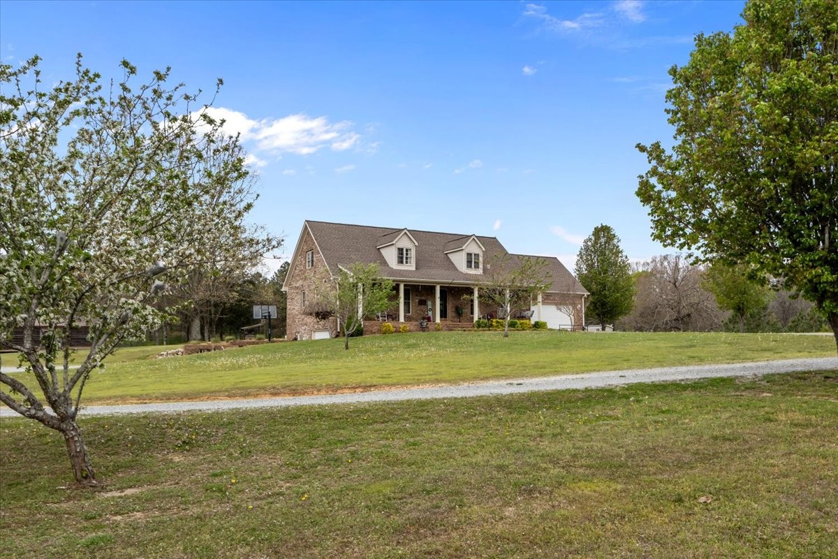 5842 Old State Route 1 New Johnsonville TN 37134