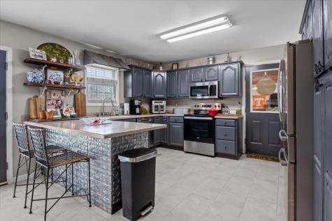 5842 Old State Route 1 New Johnsonville TN 37134