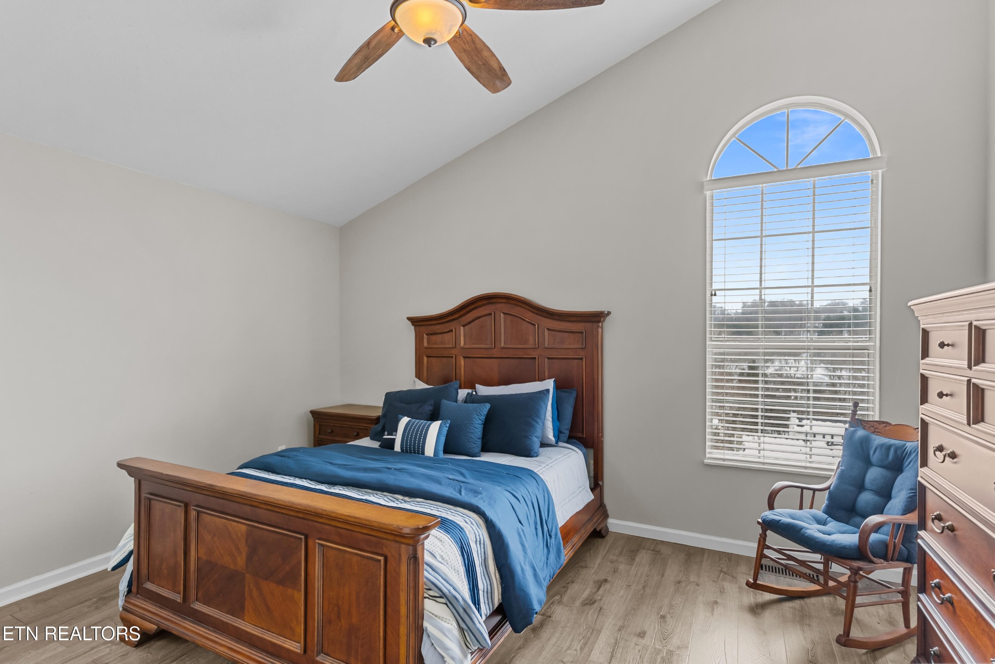 8824 Lennox View Way Knoxville TN 37923