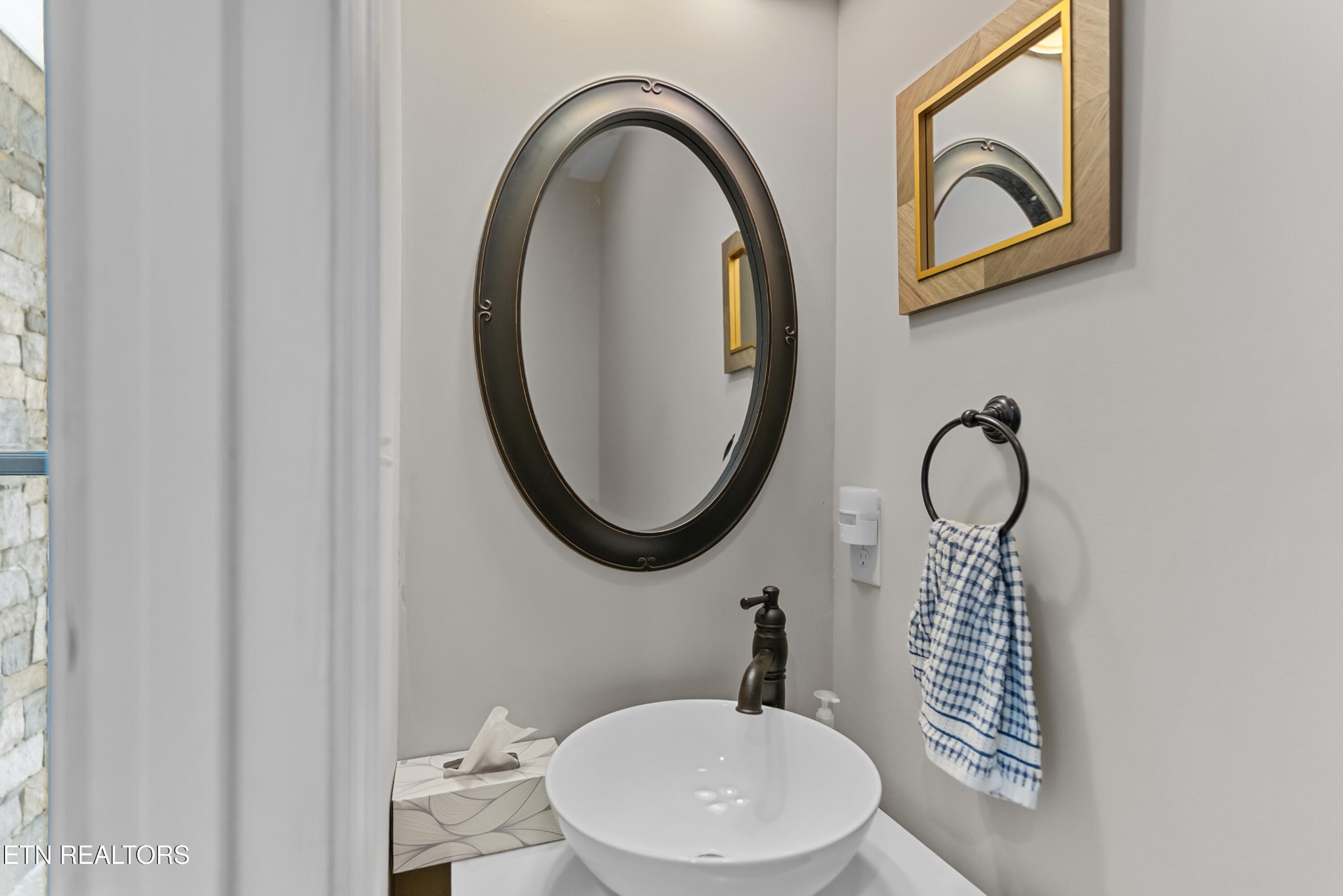 8824 Lennox View Way Knoxville TN 37923