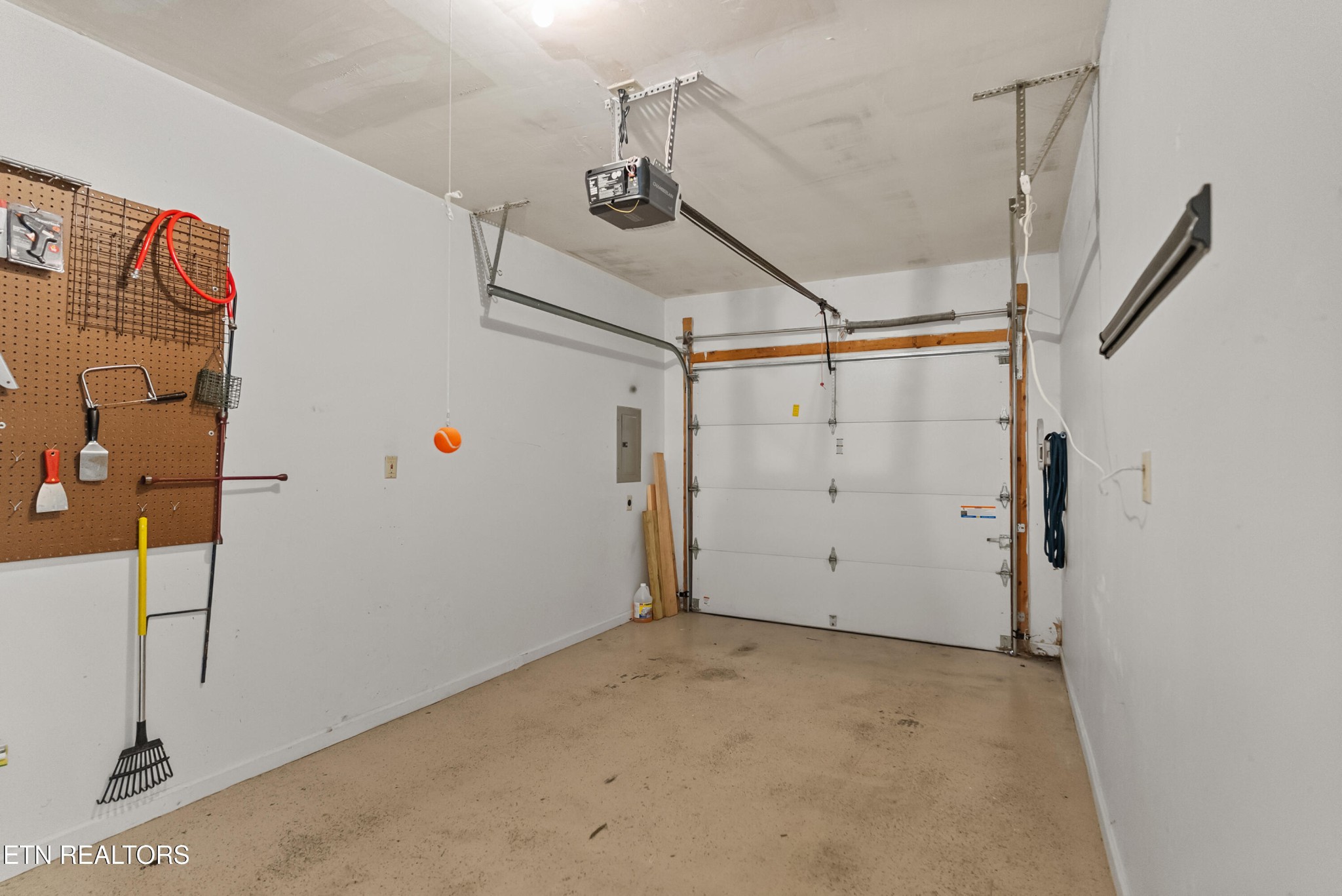 8824 Lennox View Way Knoxville TN 37923