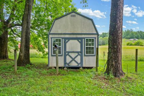 2499 W Leatherwood Road Cumberland Furnace TN 37051