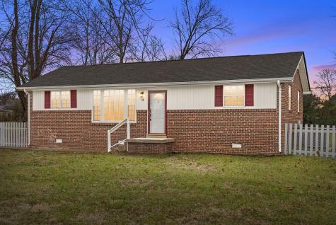 34 Charlemagne Boulevard Clarksville TN 37042