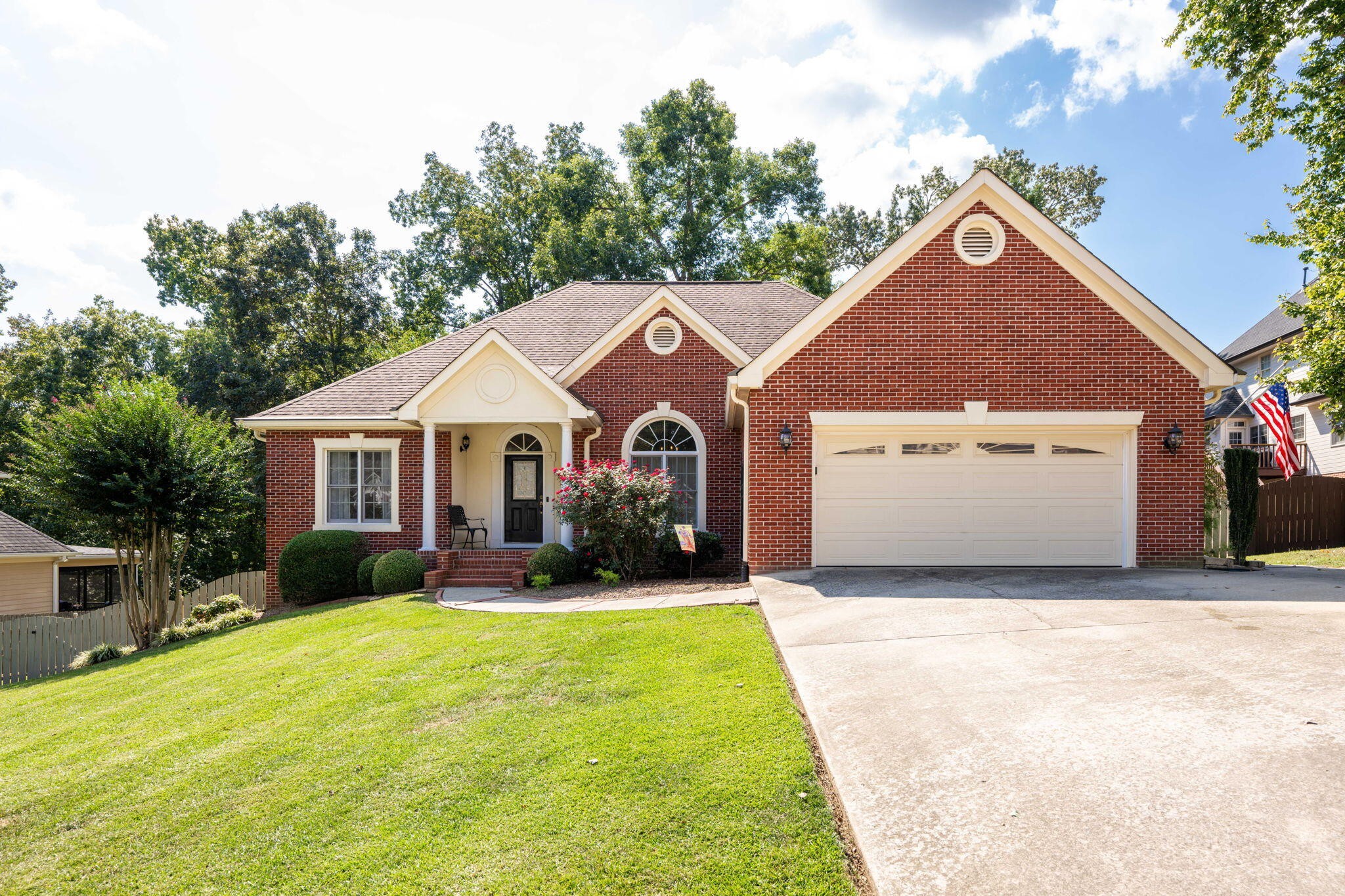1118 Harbor Point Drive Soddy Daisy TN 37379