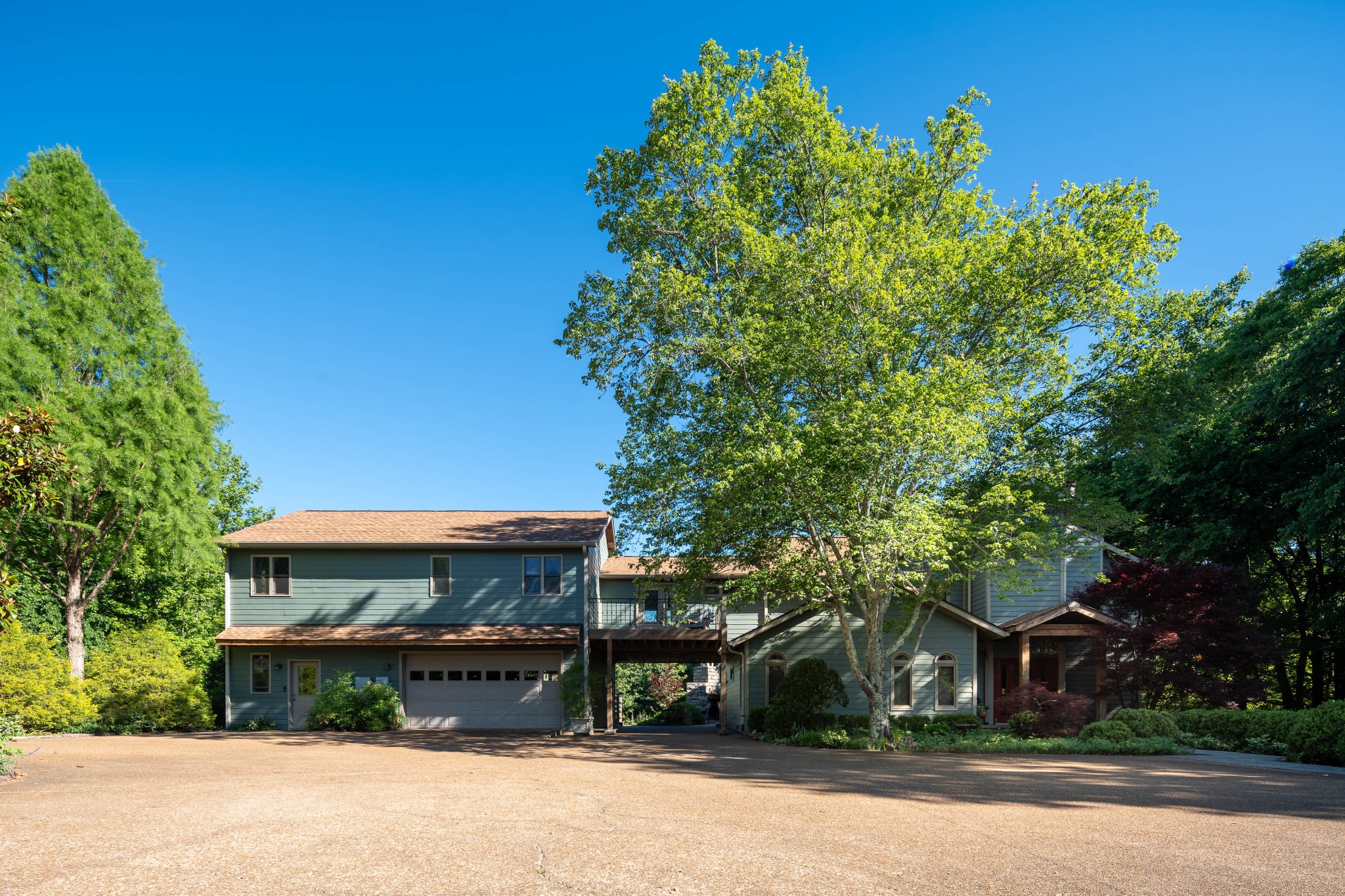 1098 Fred Gibbs Road White Bluff TN 37187