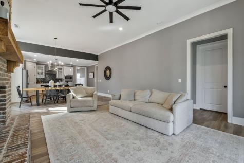 896 Plowson Road Mount Juliet TN 37122