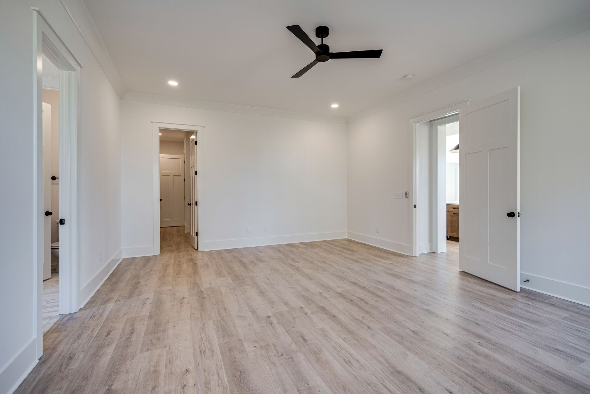 5424 Fremar Circle, W Thompsons Station TN 37179
