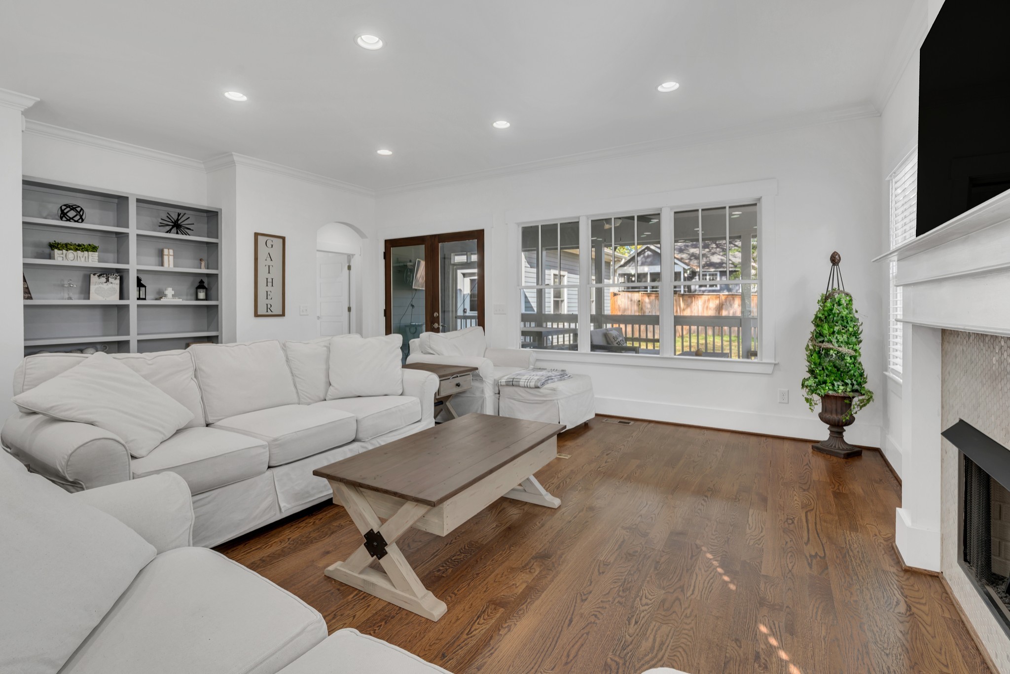 1402 Paris Avenue Nashville TN 37212