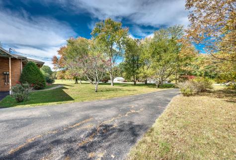 2995 Claylick Road Whites Creek TN 37189