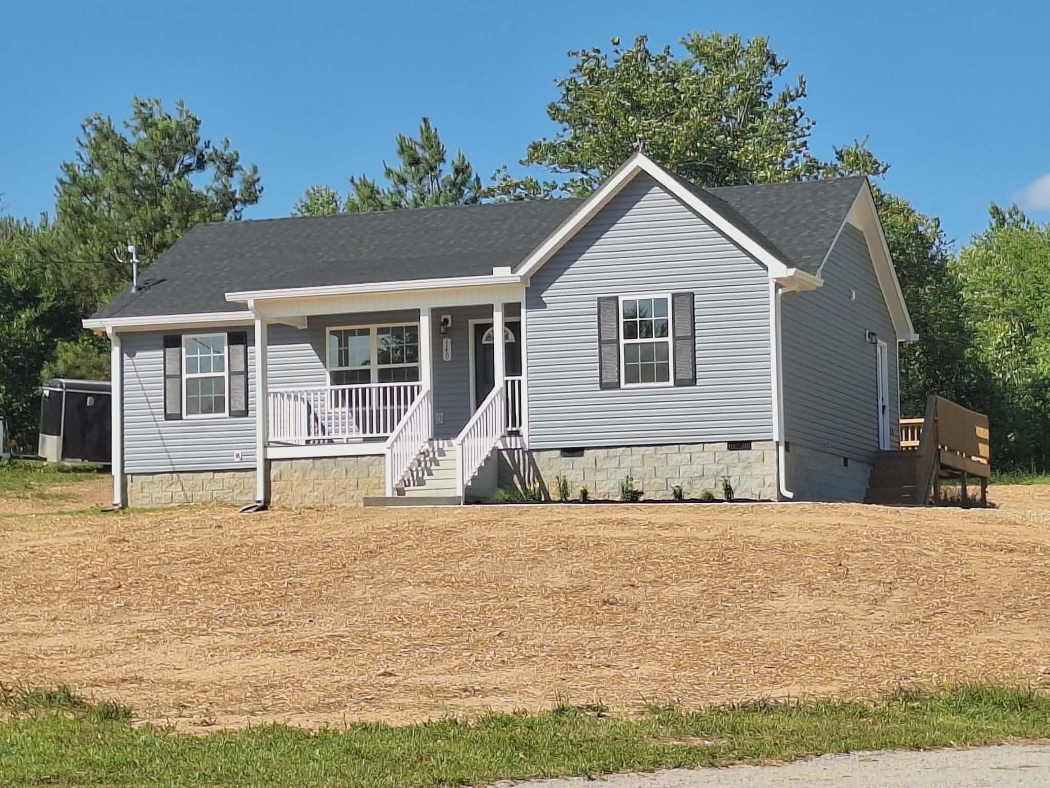 140 Dave O Lane Loretto TN 38469