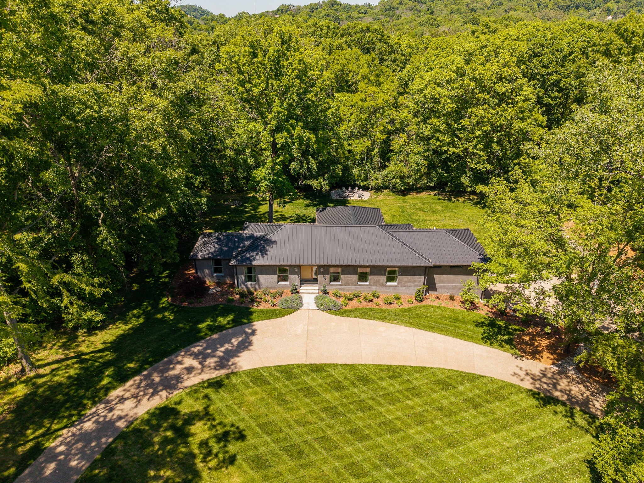 6003 Sherwood Drive Nashville TN 37215