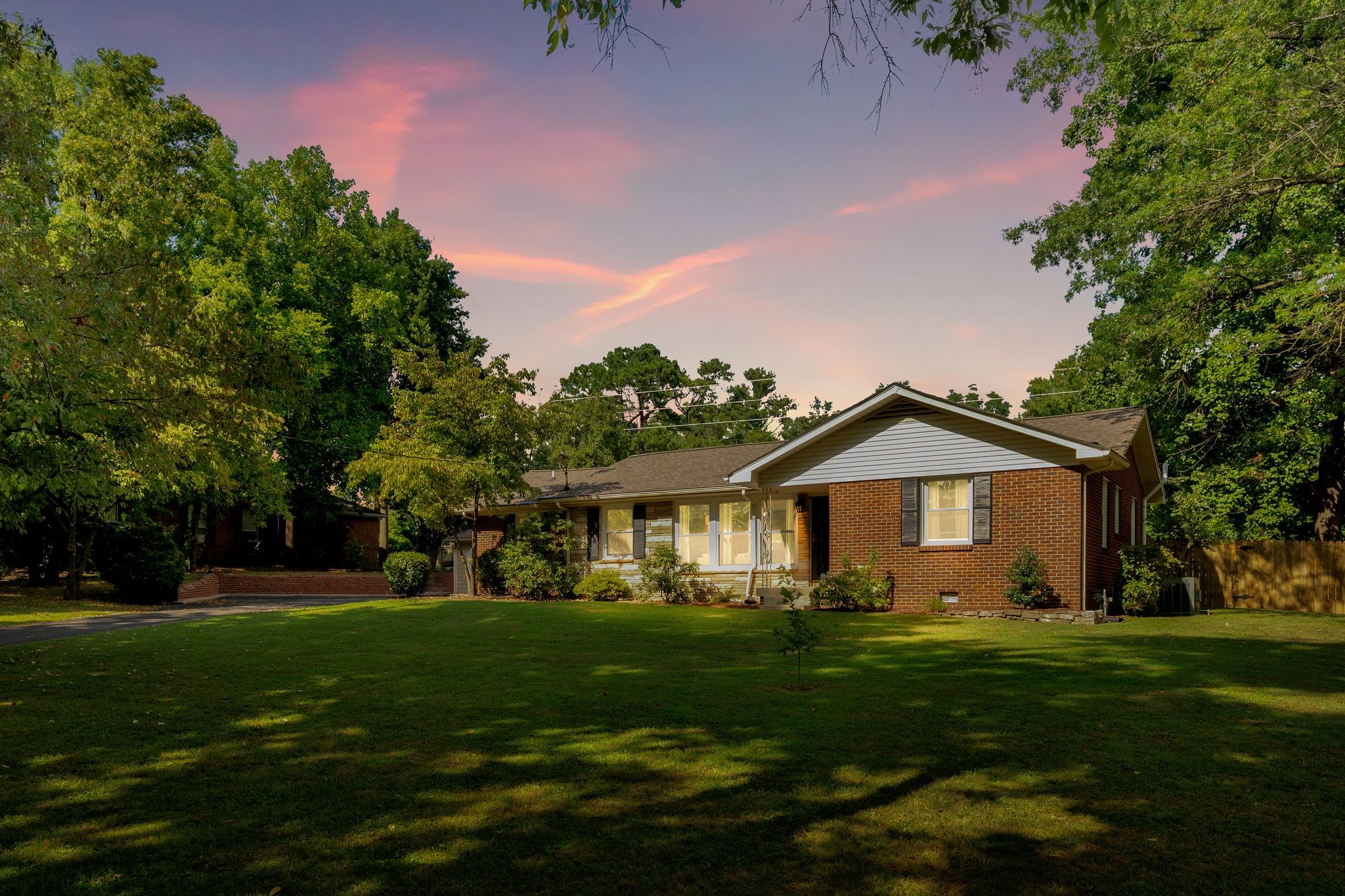 4916 Salem Drive Nashville TN 37211