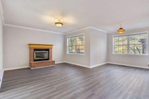 100 Rose Way Tullahoma TN 37388