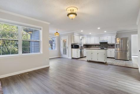 100 Rose Way Tullahoma TN 37388