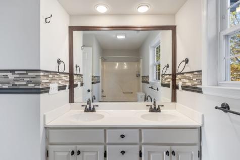 100 Rose Way Tullahoma TN 37388