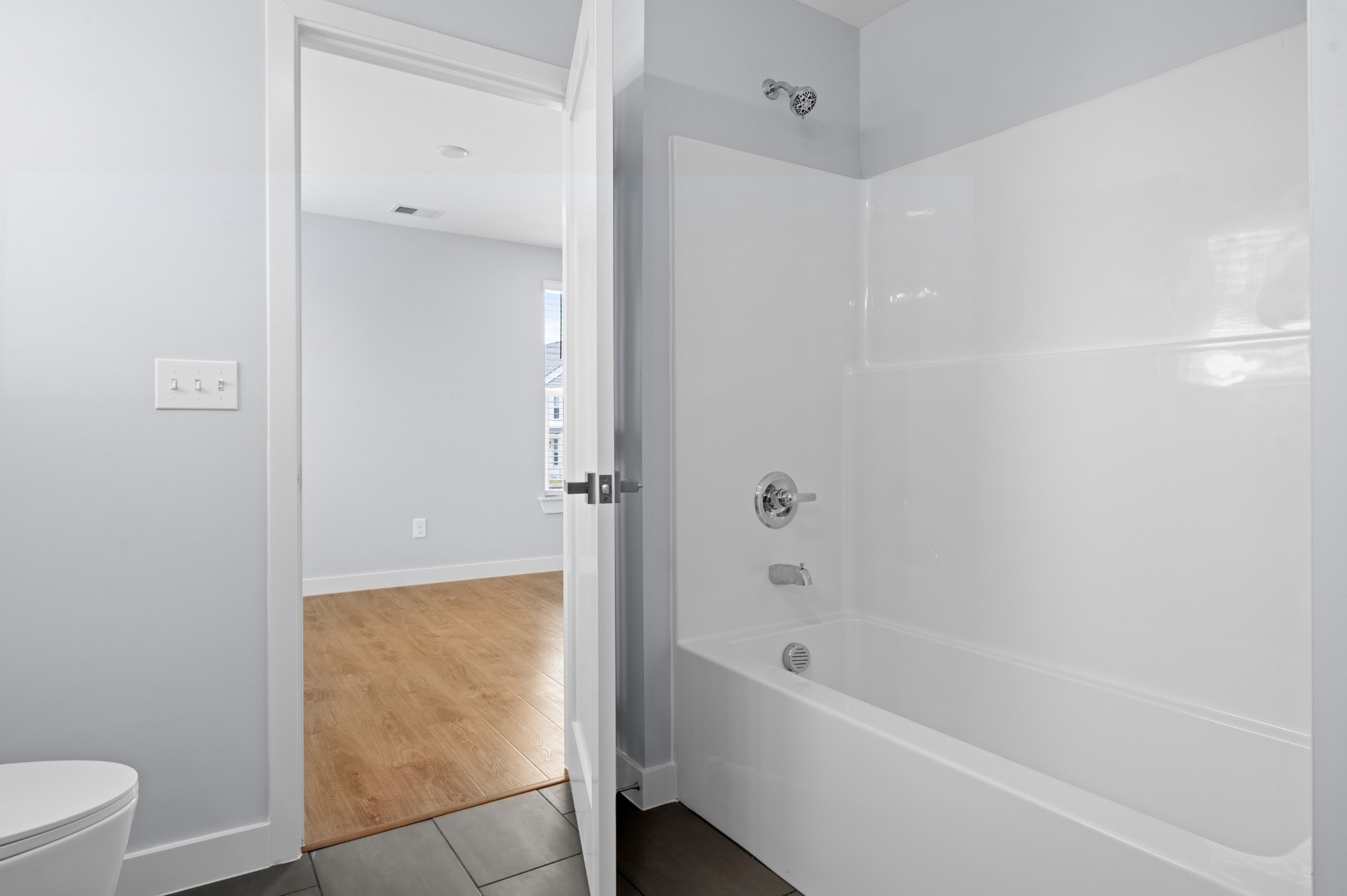 400 Curtis Hilton Way Lebanon TN 37087