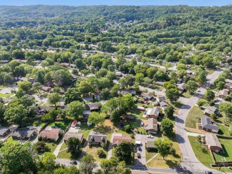 7965 Sawyer Brown Road Nashville TN 37221