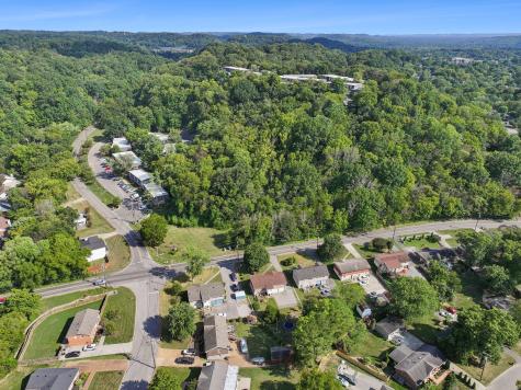 7965 Sawyer Brown Road Nashville TN 37221