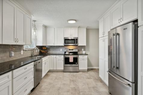7965 Sawyer Brown Road Nashville TN 37221