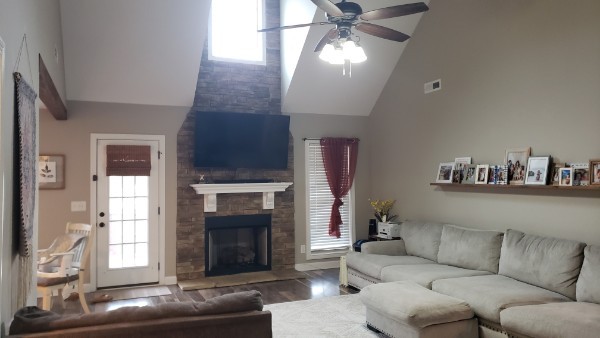 731 Backwind Lane Clarksville TN 37040
