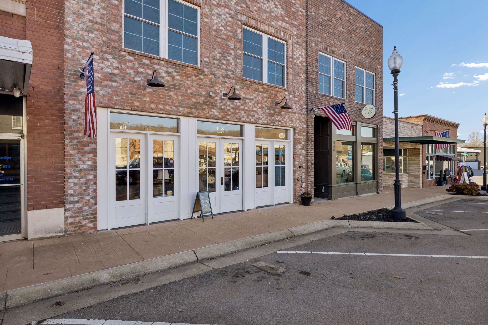 118 N Main Street Ashland City TN 37015
