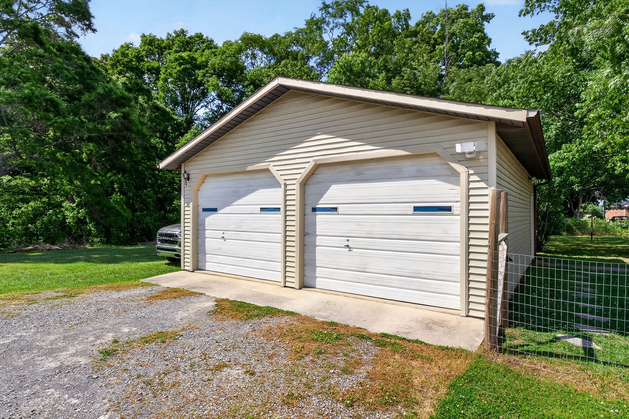 2818 Blue Springs Road Smithville TN 37166