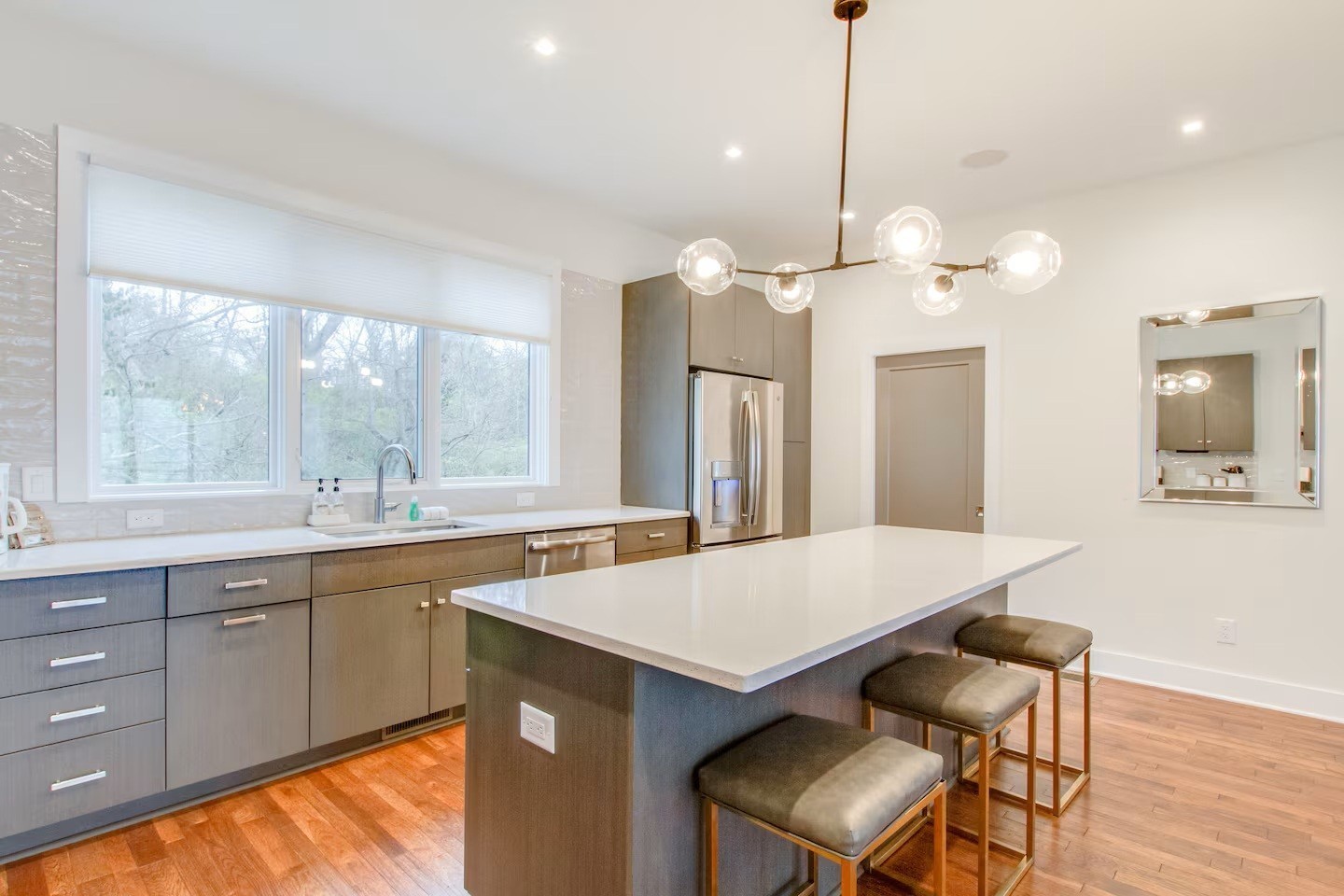 2106 9th Ave, N Nashville TN 37208