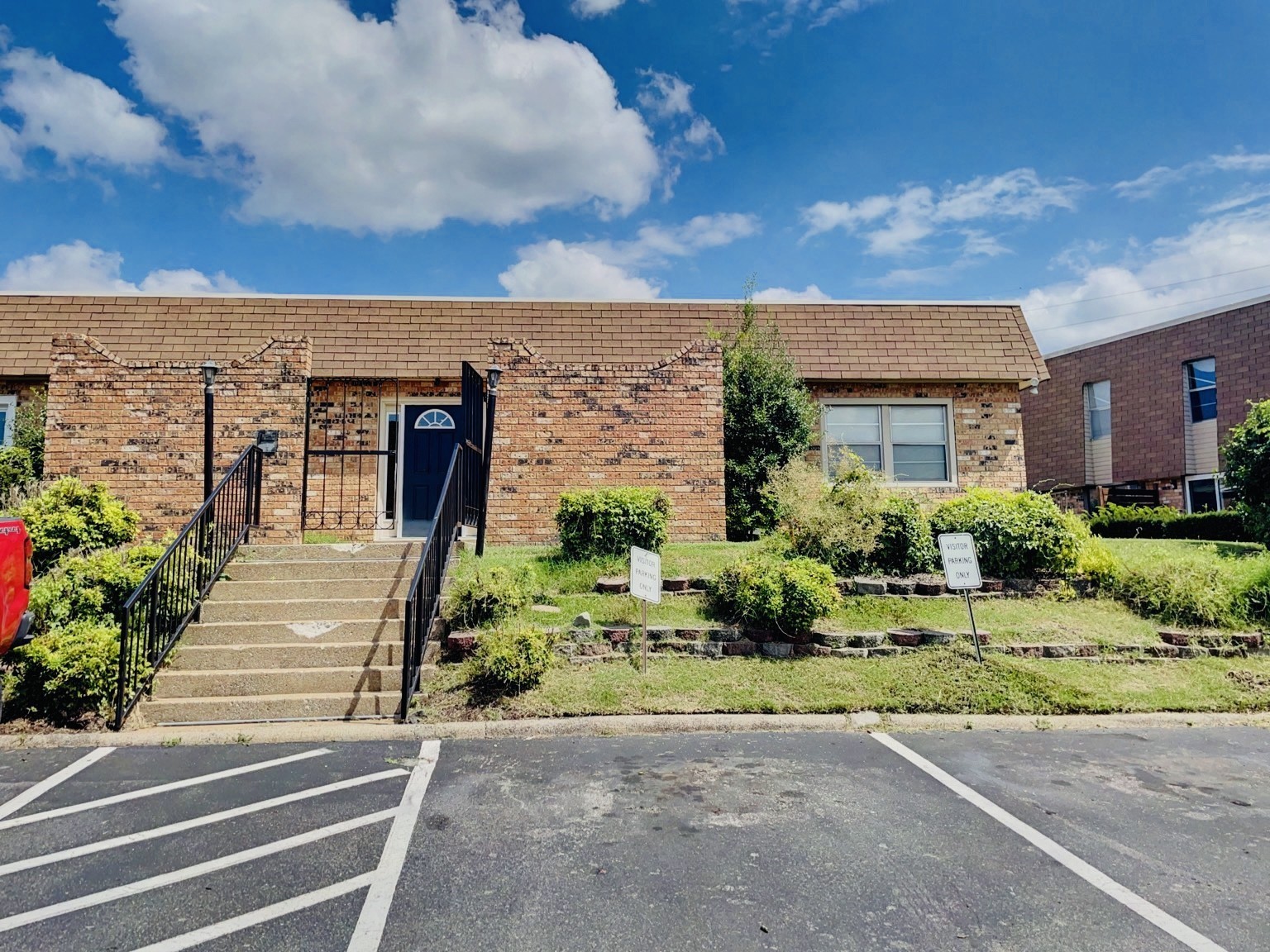 370 Wallace Road Nashville TN 37211