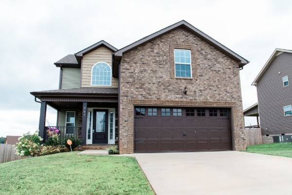 747 Crestone Lane Clarksville TN 37042