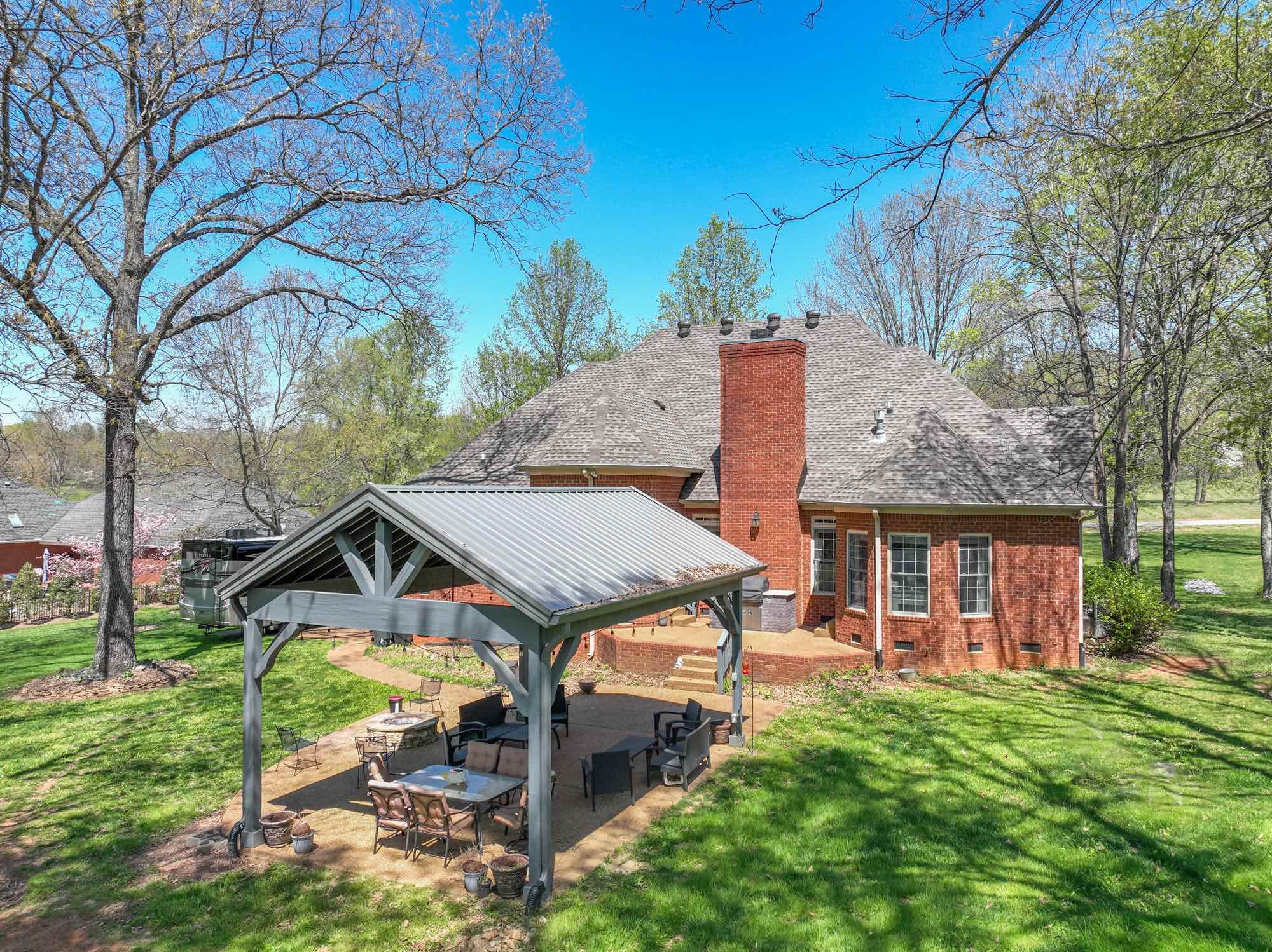 316 Spring Valley Drive Cottontown TN 37048