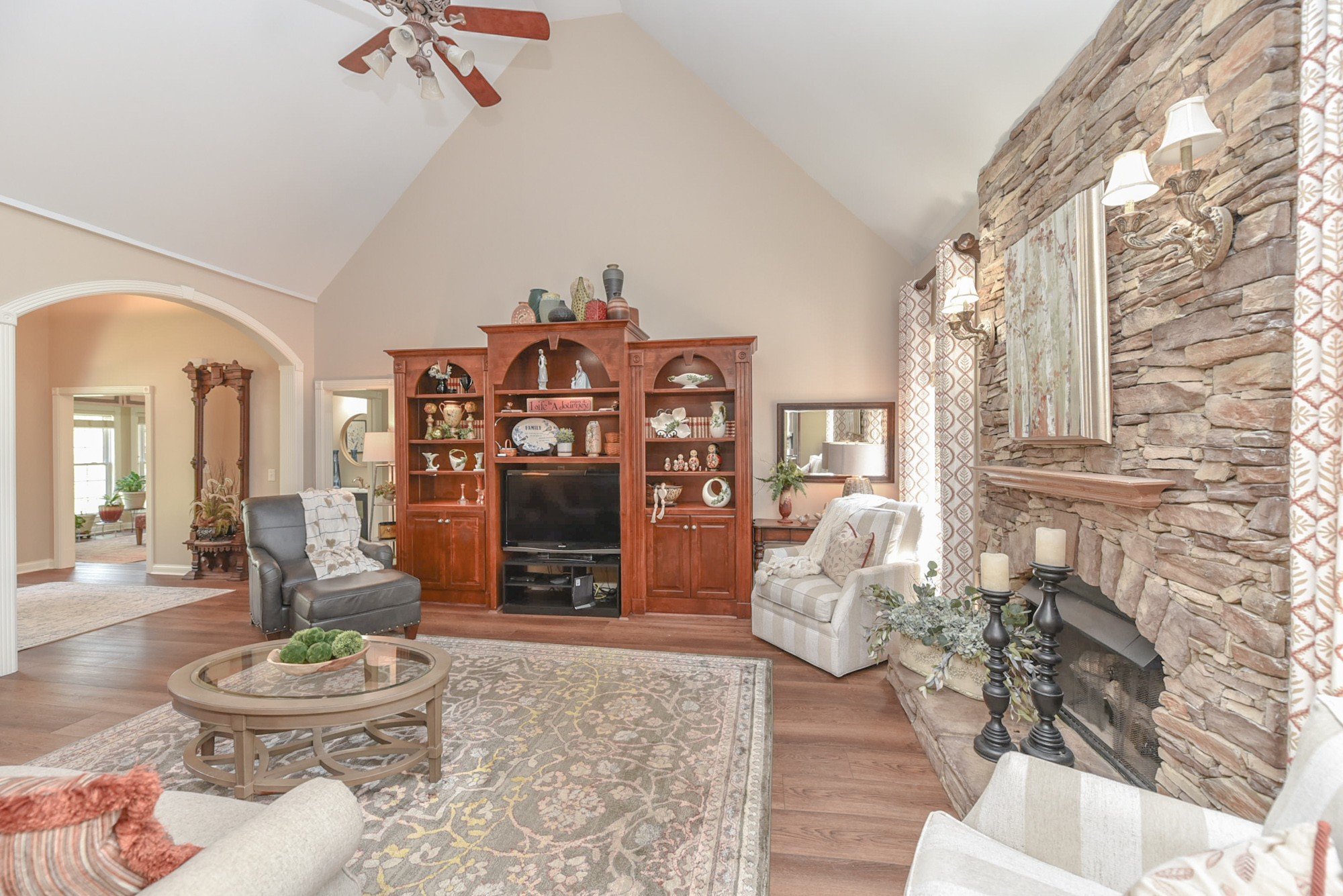 316 Spring Valley Drive Cottontown TN 37048