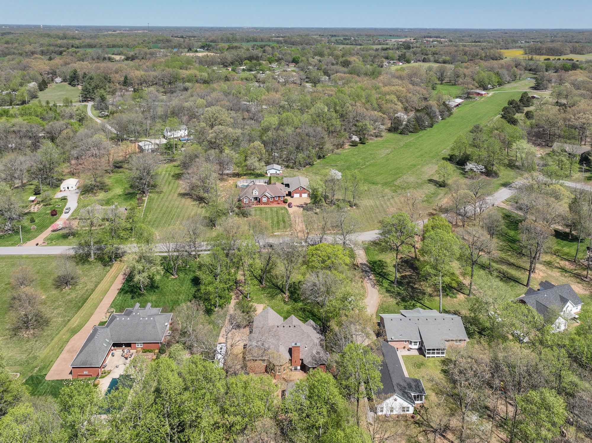 316 Spring Valley Drive Cottontown TN 37048