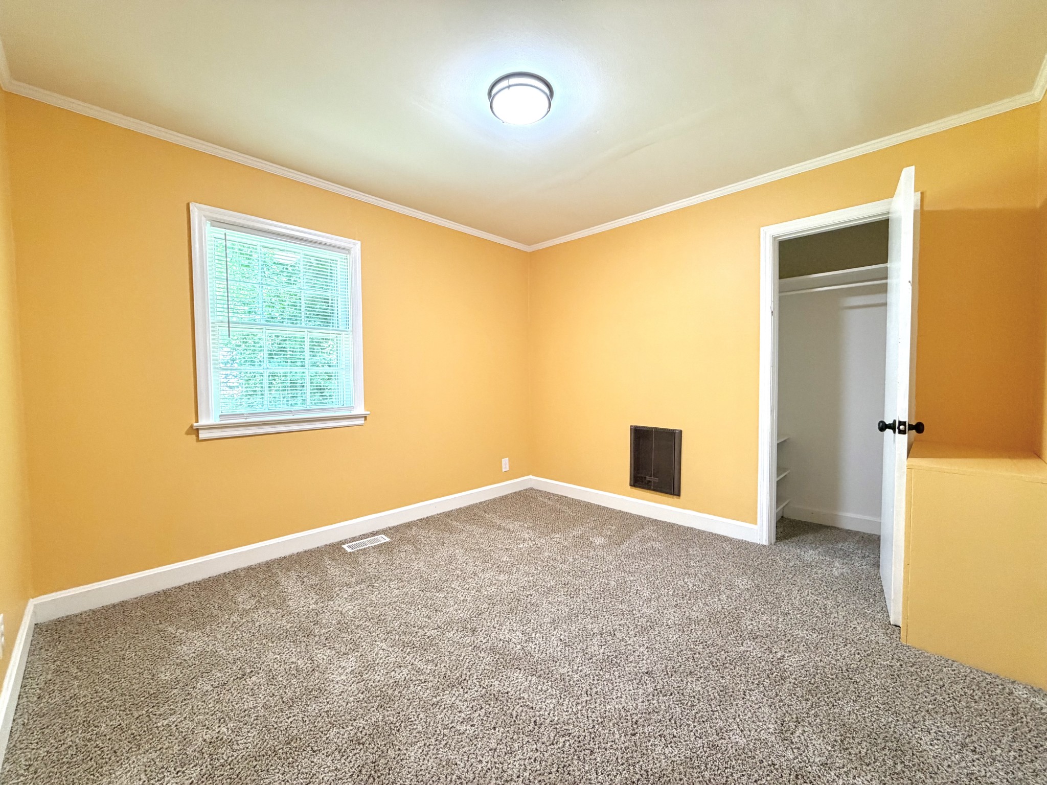 857 Greenwood Avenue Clarksville TN 37040