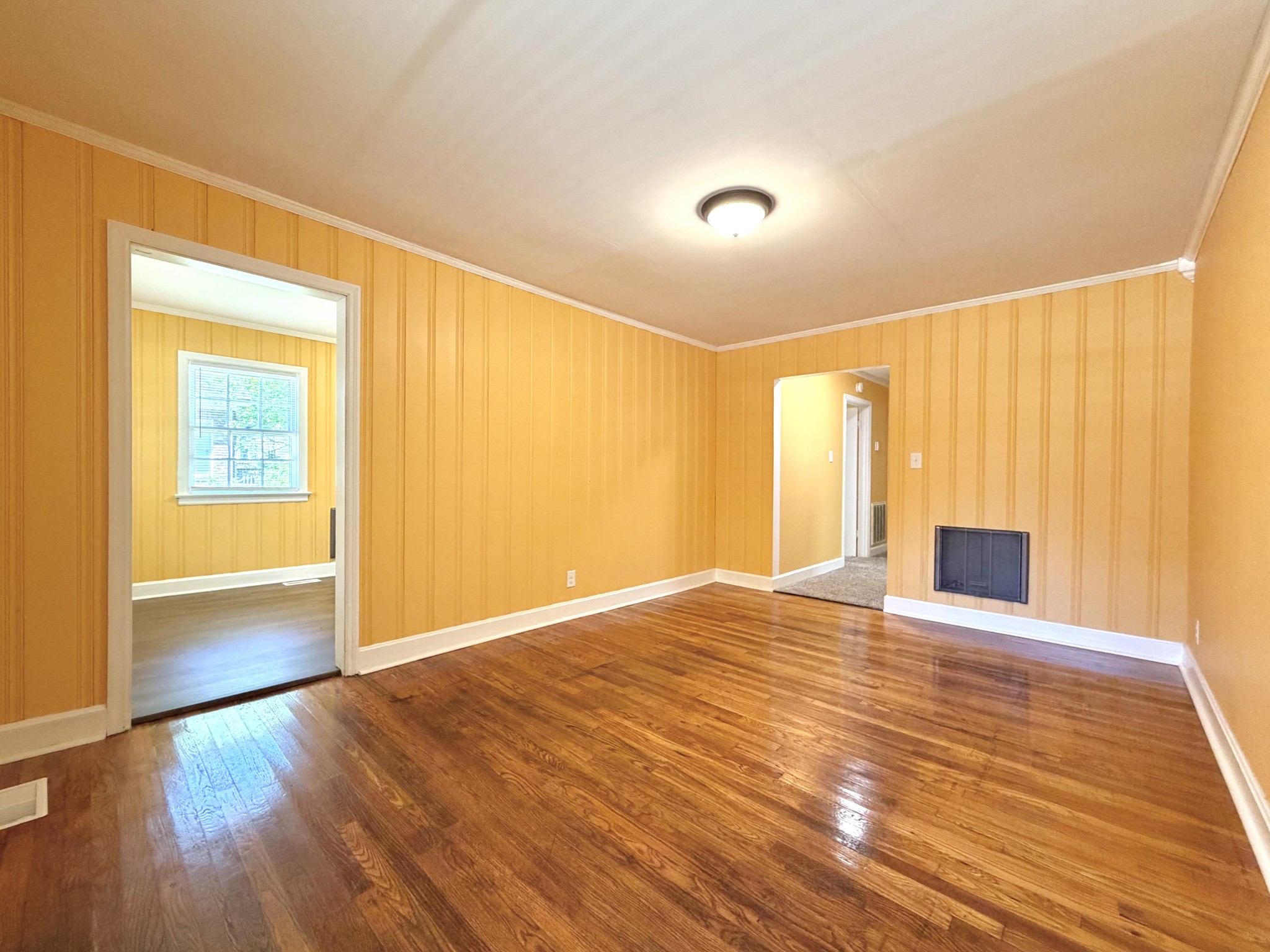 857 Greenwood Avenue Clarksville TN 37040